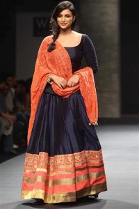 Manish-Malhotra-5