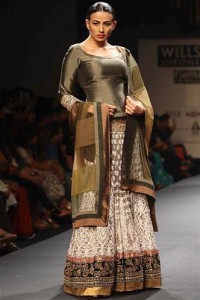 Manish-Malhotra-1