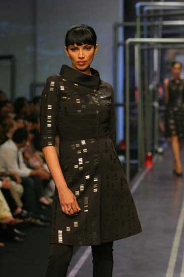 Rohit gandhi and Rahul khanna - Fashion Designer Profile